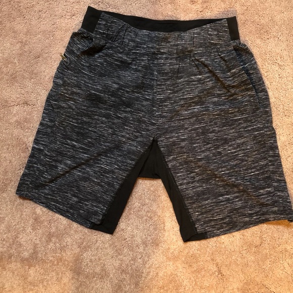 T. H. E. Short 9” (Linerless) - Picture 4 of 5